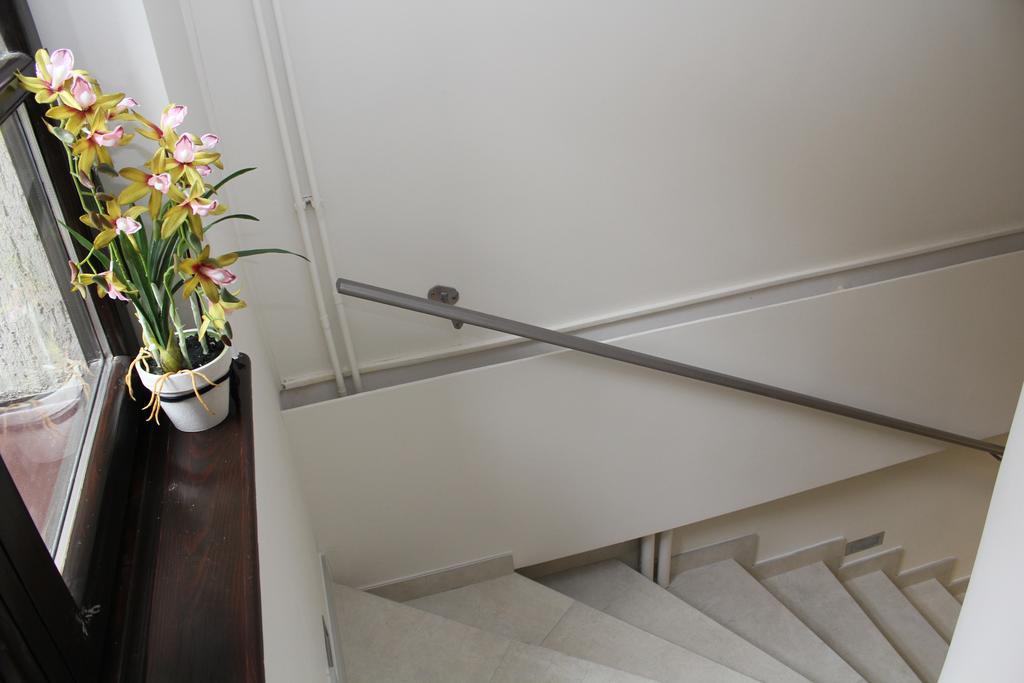 Wake Up Apartments And Rooms Beograd Ngoại thất bức ảnh