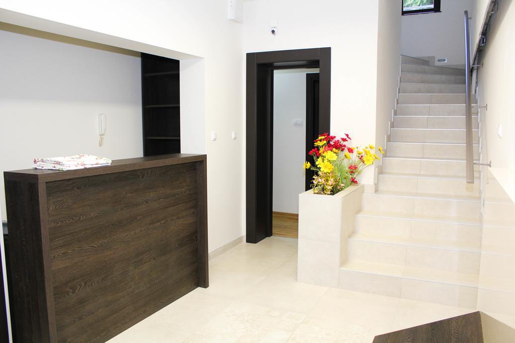 Wake Up Apartments And Rooms Beograd Ngoại thất bức ảnh