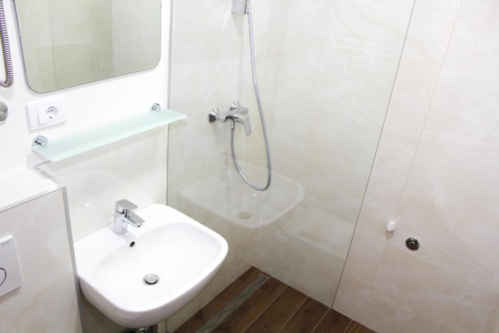 Wake Up Apartments And Rooms Beograd Ngoại thất bức ảnh