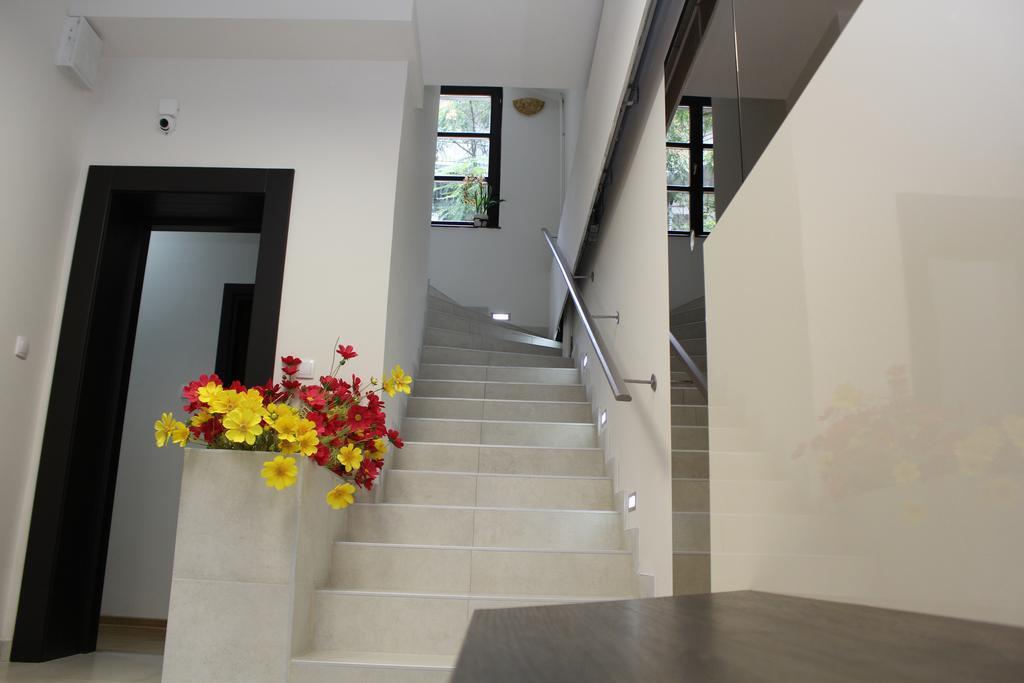 Wake Up Apartments And Rooms Beograd Ngoại thất bức ảnh